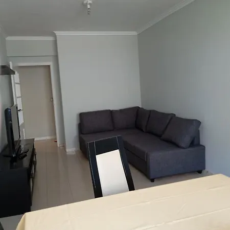 Amadora Apartment